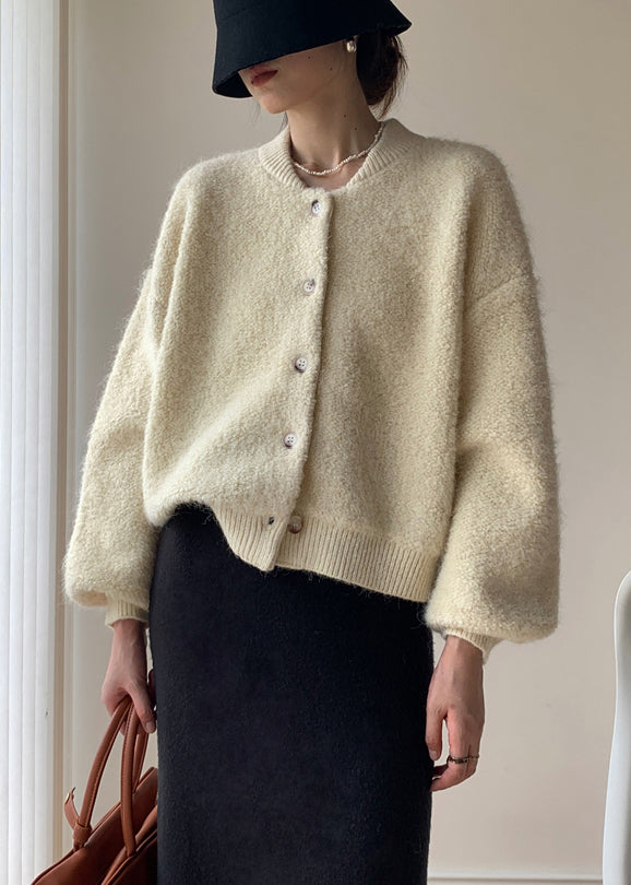 Classic Vintage & Enduringly Stylish Coat