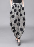 Well Tailored Pants with a Graceful Silhouette