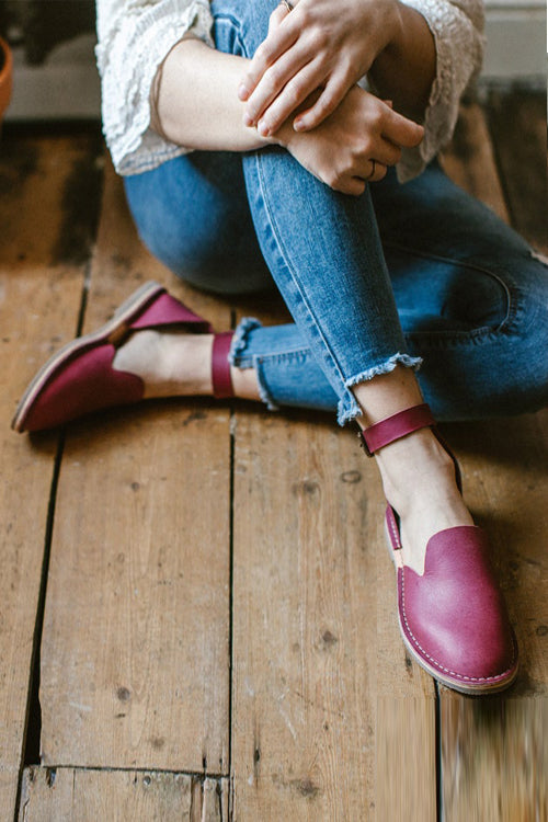 Graceful Orthopedic Flats for Modern Look