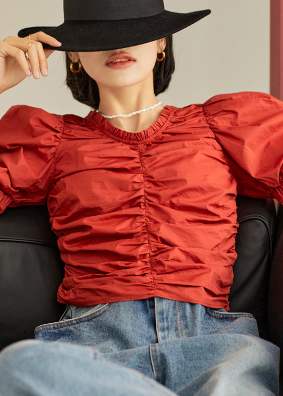 Classic Vintage Shirt with a Flattering Fit