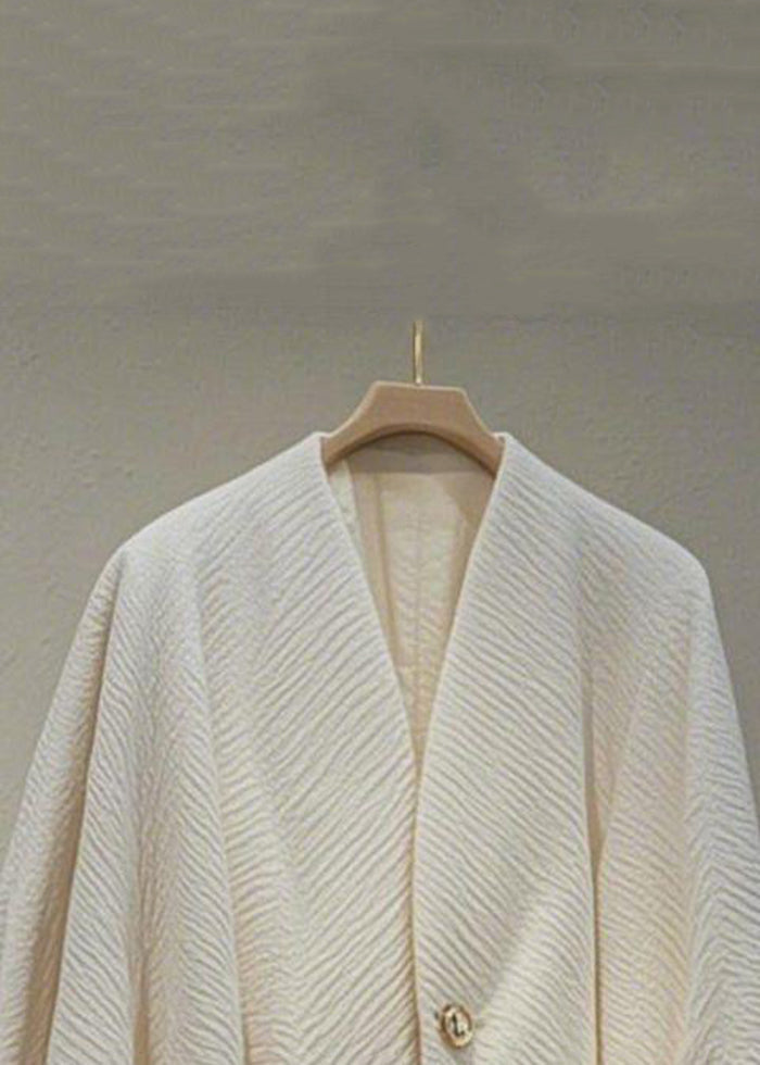 Elegantly Styled Coat for Everyday Wear