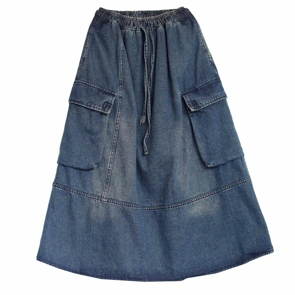 Well Tailored Garment with a Graceful Silhouette