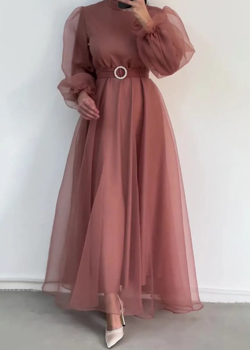 Polished Dress with an Effortless Classic Look