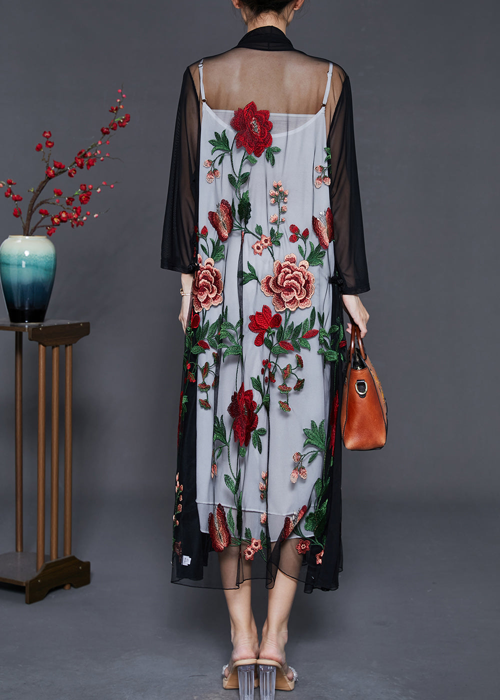 Gracefully Styled Cardigan for Any Occasion