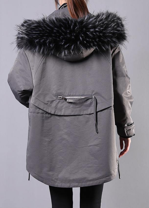 Gracefully Styled Coat for Any Occasion