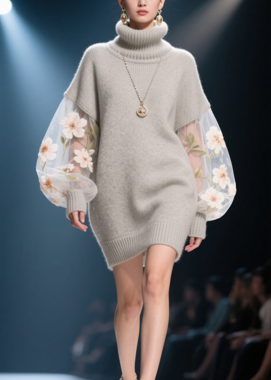 Well Tailored Sweater with a Graceful Silhouette
