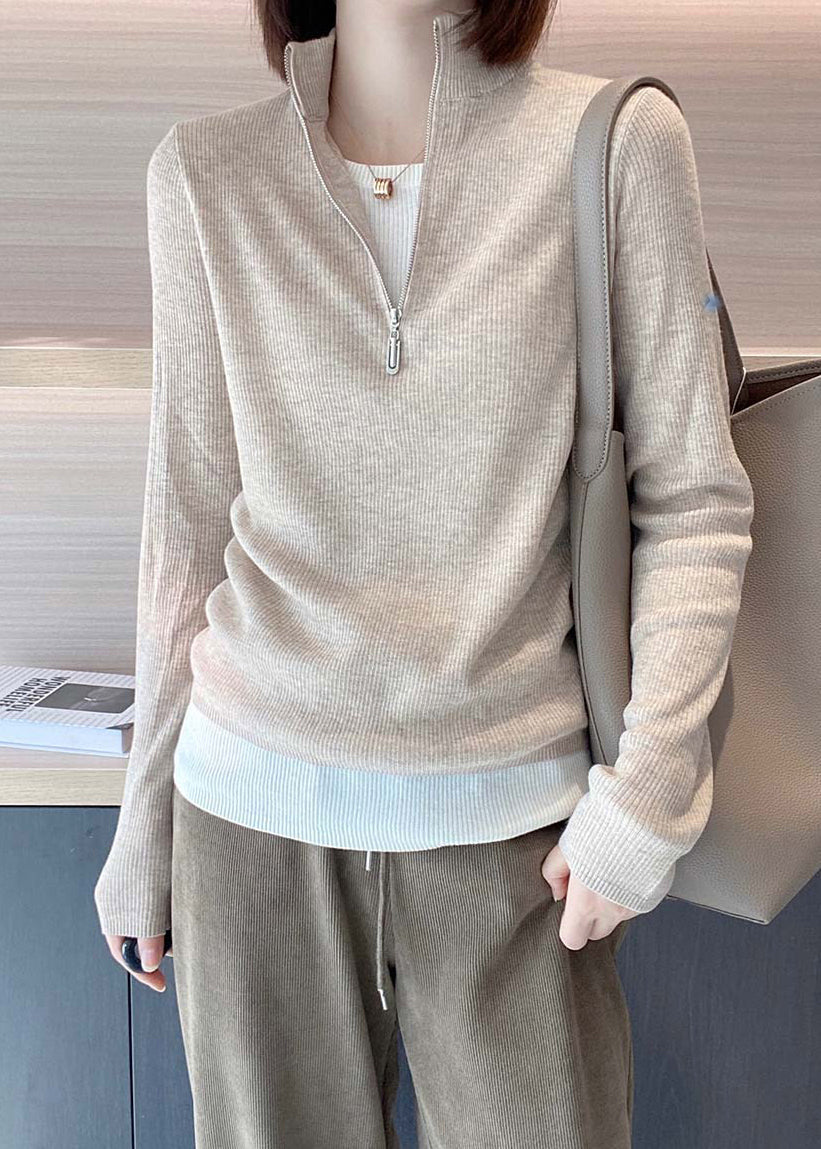 Well Tailored Top with a Graceful Silhouette