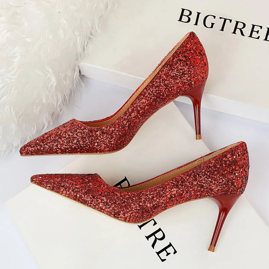 Graceful Orthopedic Heels for Modern Look