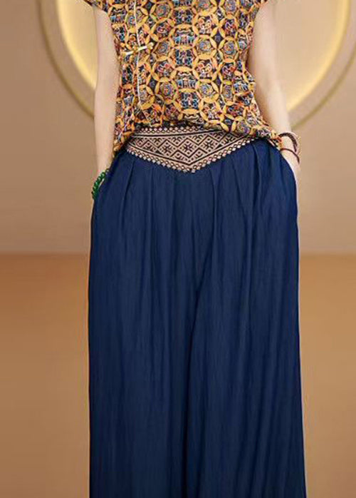 Beautifully Finished Pants in a Timeless Design