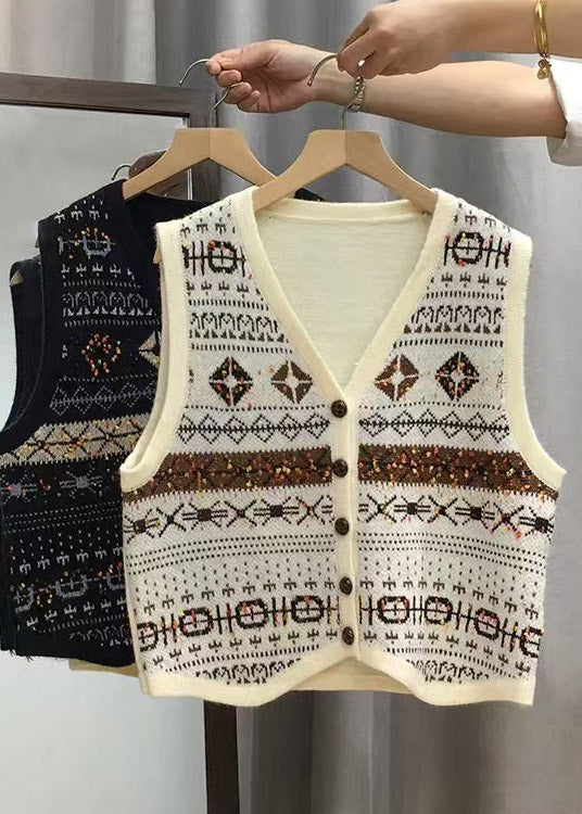 Beautifully Crafted Top in a Classic Style