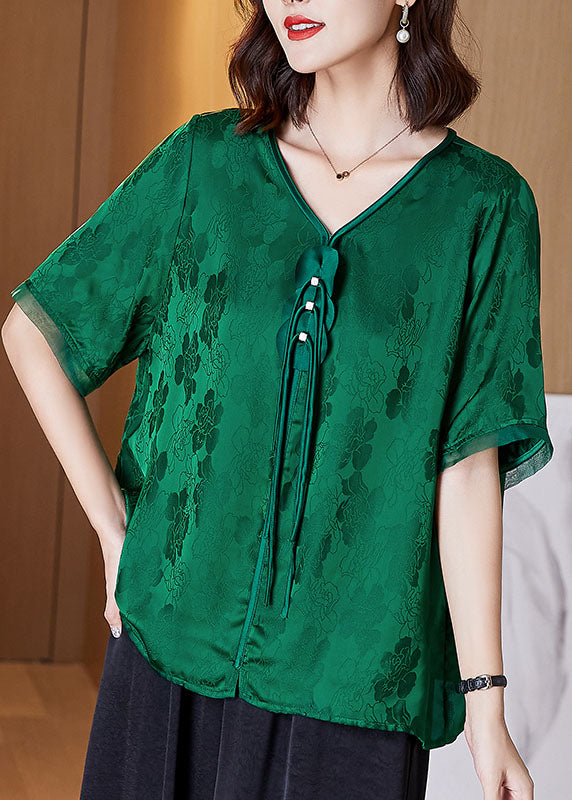 Well Tailored Shirt with a Graceful Silhouette