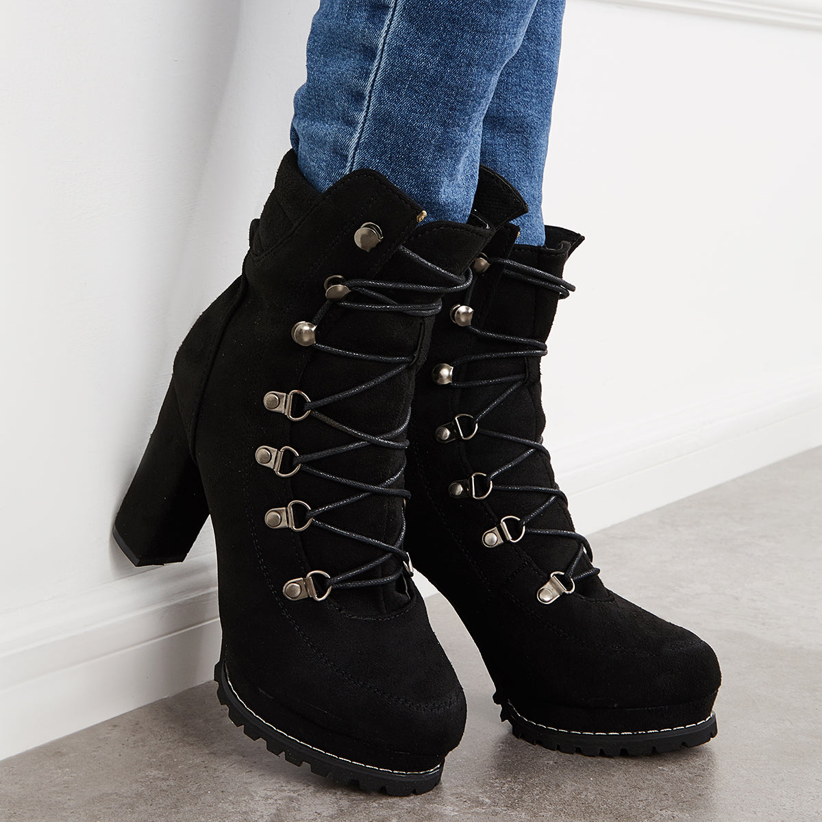 Chic Orthopedic Boots with Unique Design