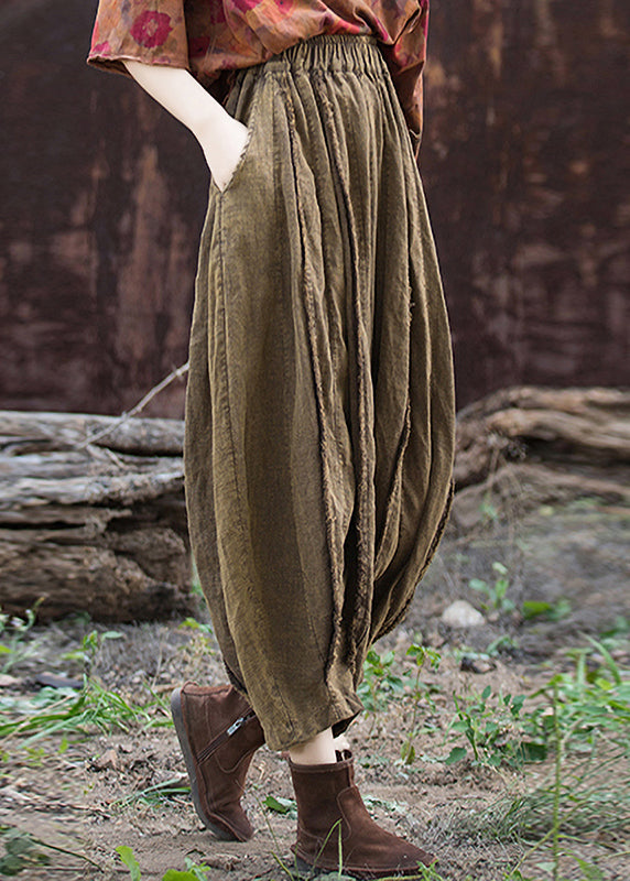 Well Tailored Pants with a Graceful Silhouette