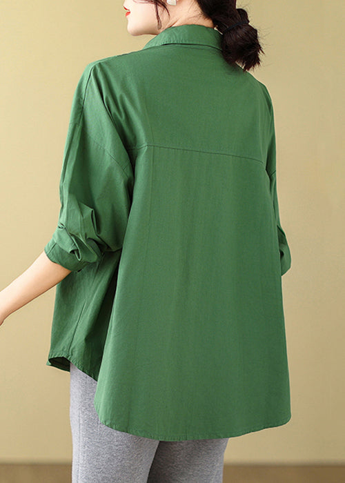 Classic Vintage Shirt with a Flattering Fit