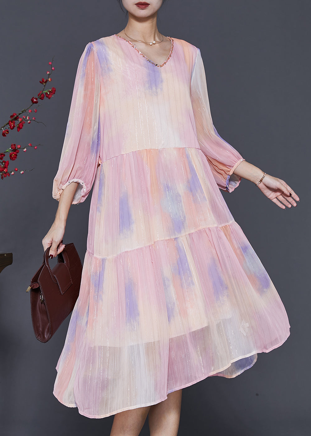 Beautifully Finished Dress in a Timeless Design