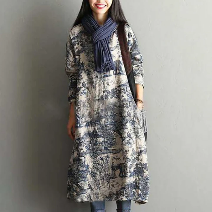 Classic Vintage Dress with a Flattering Fit