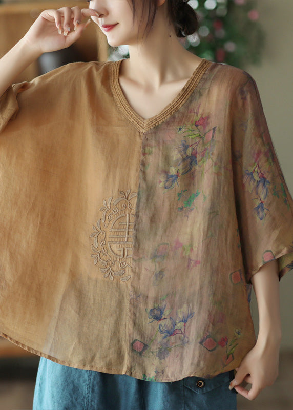 Classic Vintage Shirt with a Flattering Fit