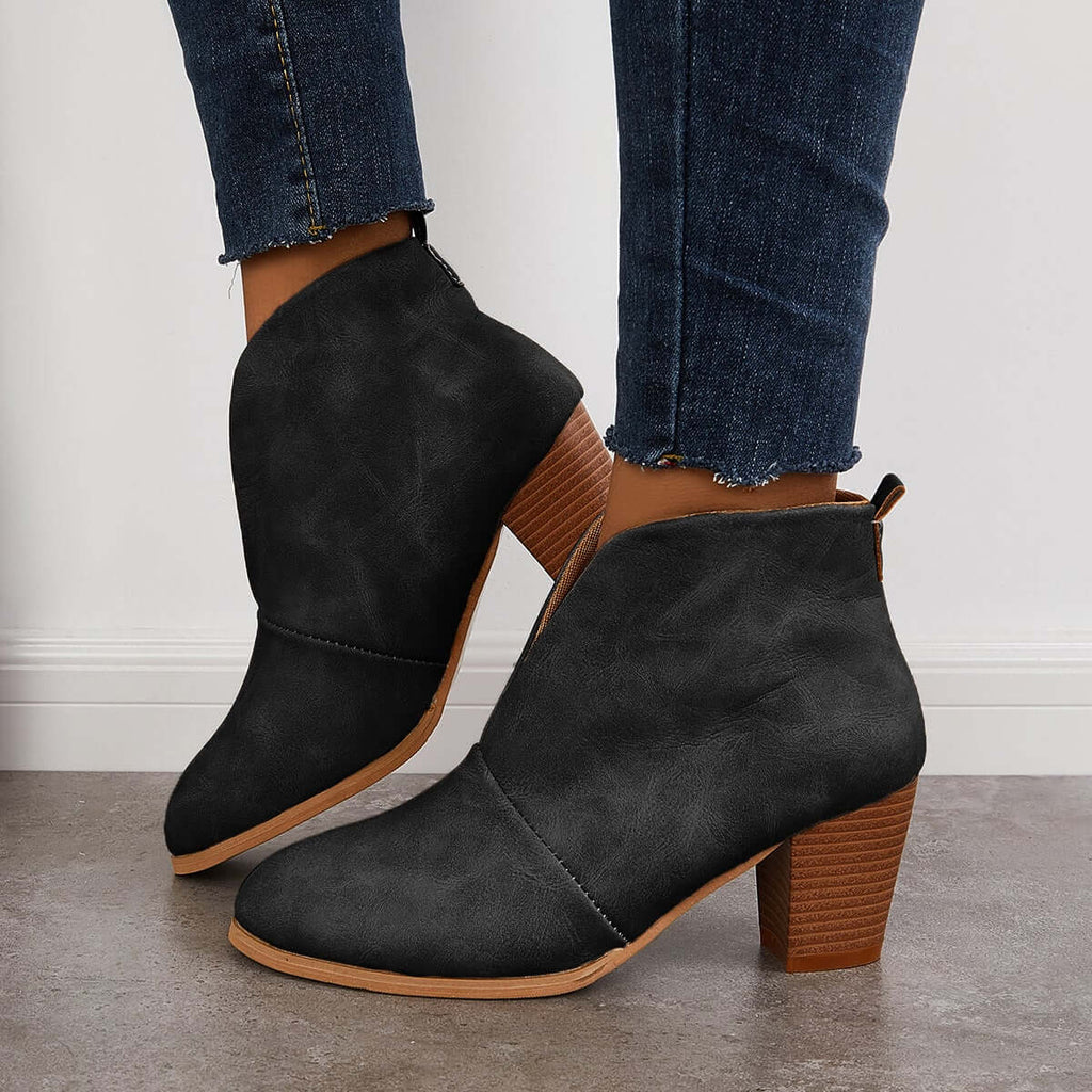 Graceful Orthopedic Boots for Modern Look