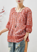 Classic Vintage Shirt with a Flattering Fit