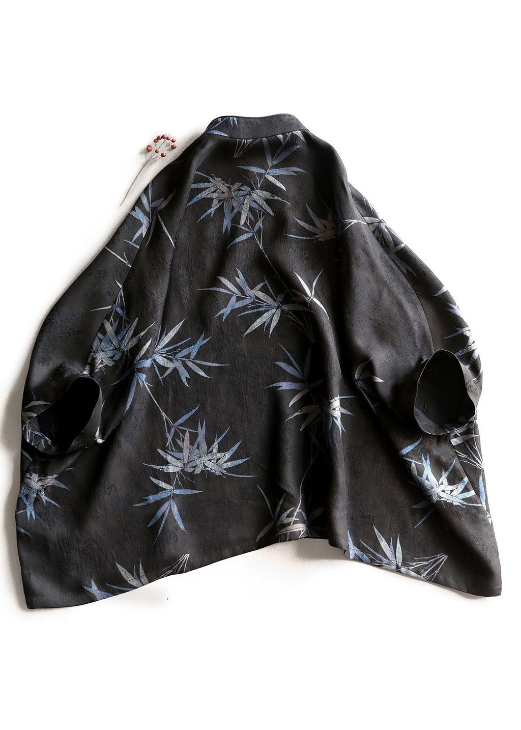Beautifully Finished Shirt in a Timeless Design