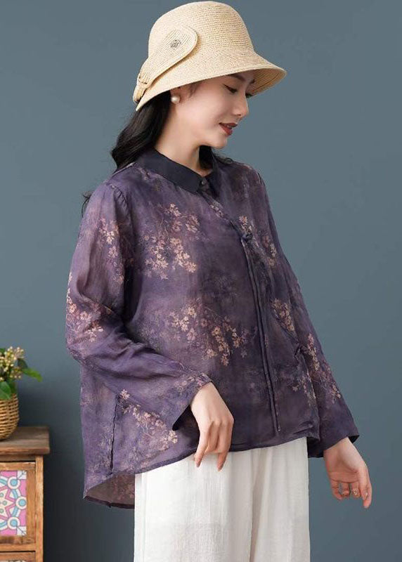 Sophisticated Blouse with a Clean Classic Look