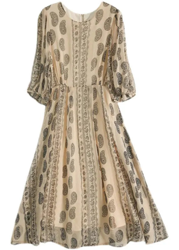 Polished Dress with an Effortless Classic Look