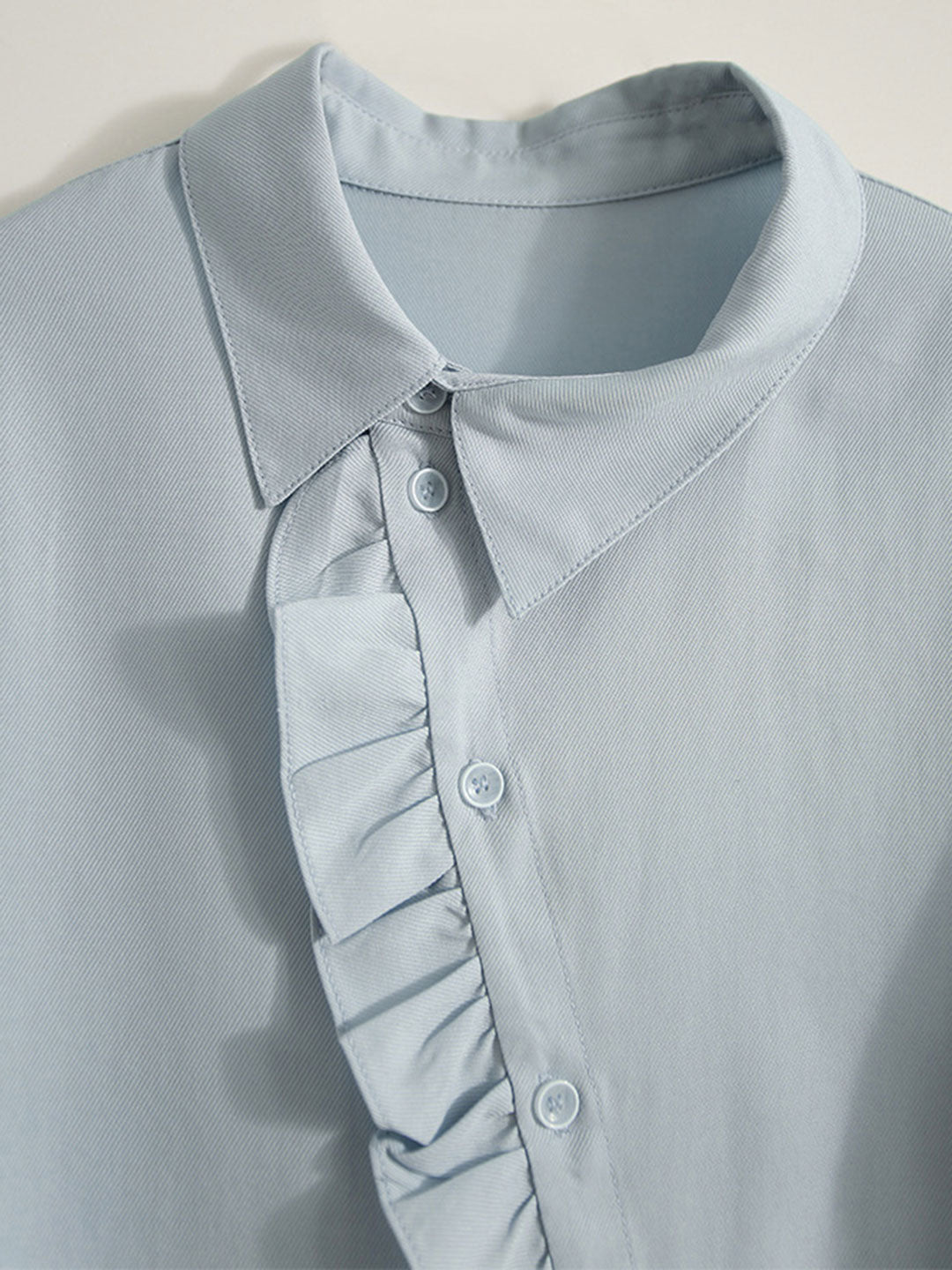 Beautifully Crafted Shirt in a Classic Style
