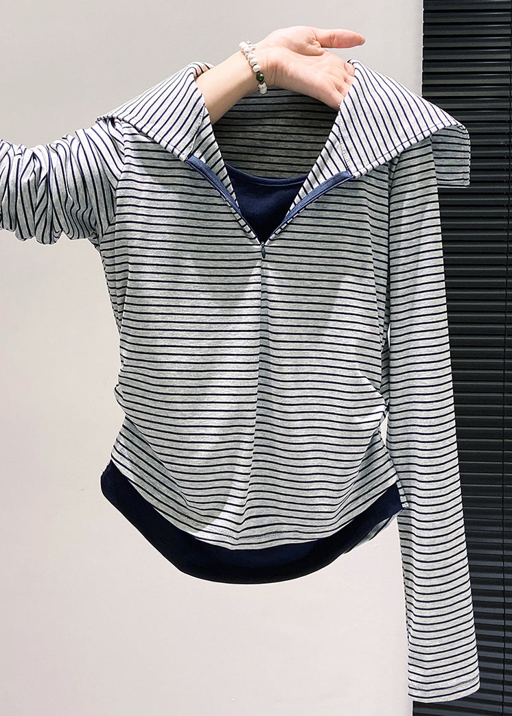 Polished Top with an Effortless Classic Look