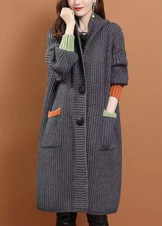 Well Tailored Cardigan with a Graceful Silhouette