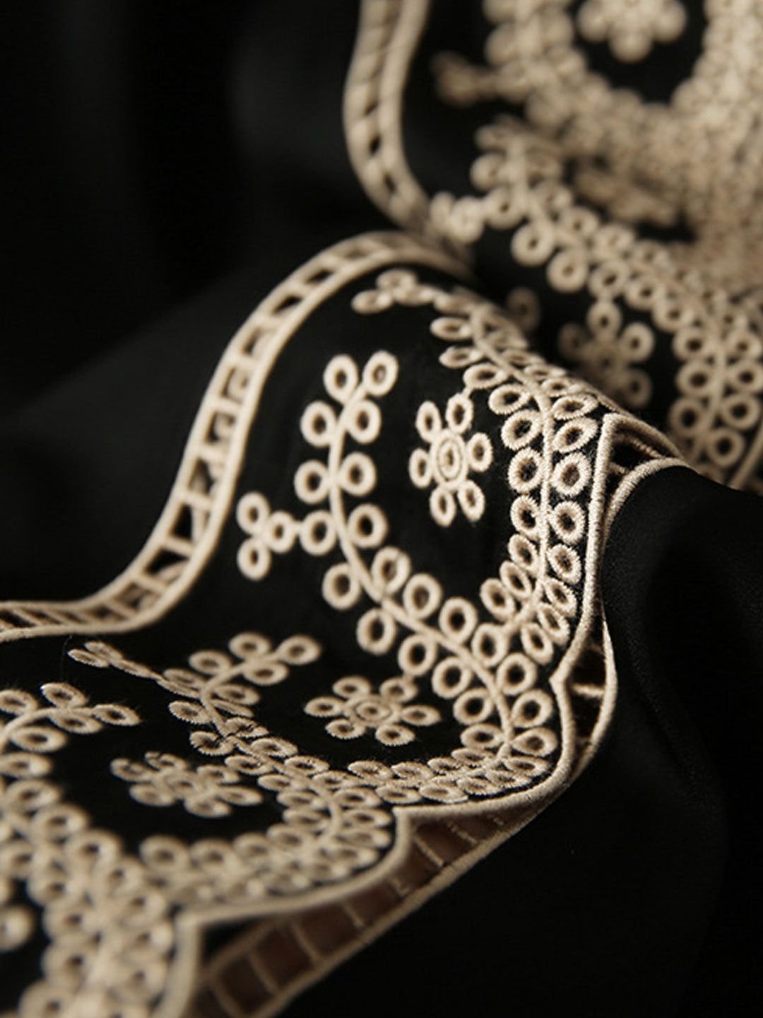 Elegantly Styled Shirt for Everyday Wear