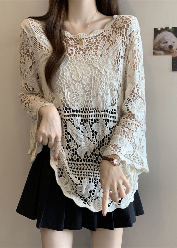 Effortlessly Elegant Top with a Timeless Design