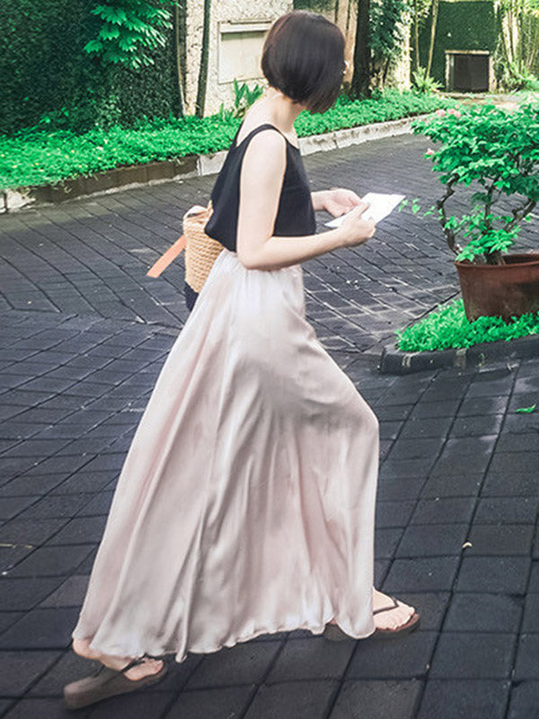Well Tailored Pants with a Graceful Silhouette