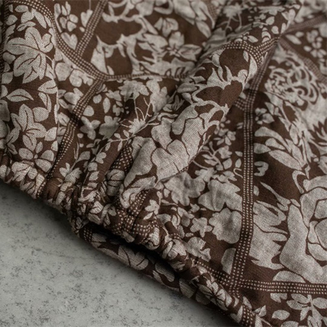 Effortlessly Elegant Garment with a Timeless Design