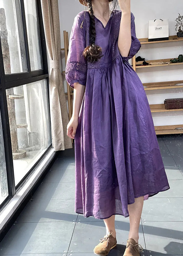 Classic Vintage Dress with a Flattering Fit