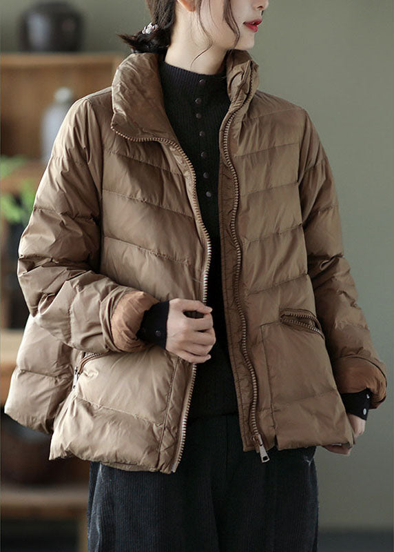 Well Tailored Coat with a Graceful Silhouette