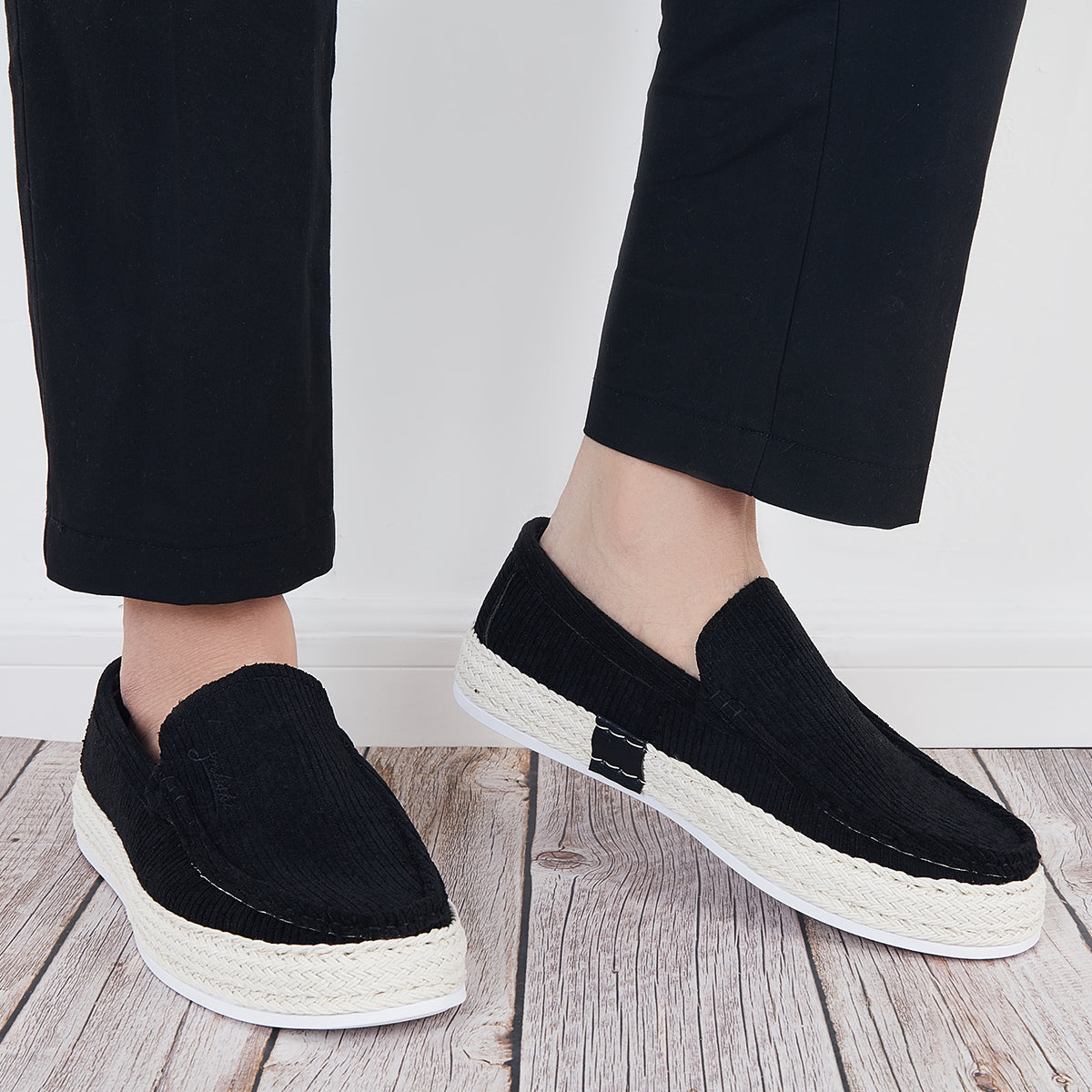 Beautifully Crafted Orthopedic Loafers