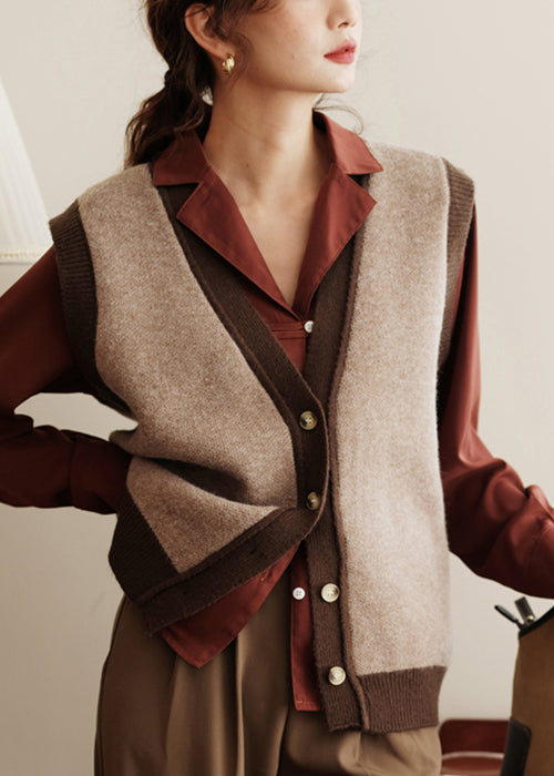 Sophisticated Coat with a Clean Classic Look