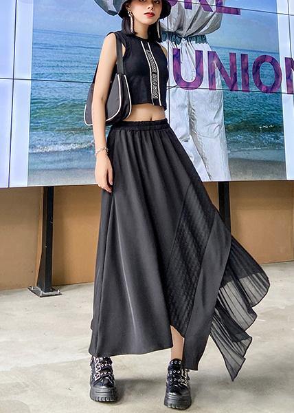 Sophisticated Garment with a Clean Classic Look