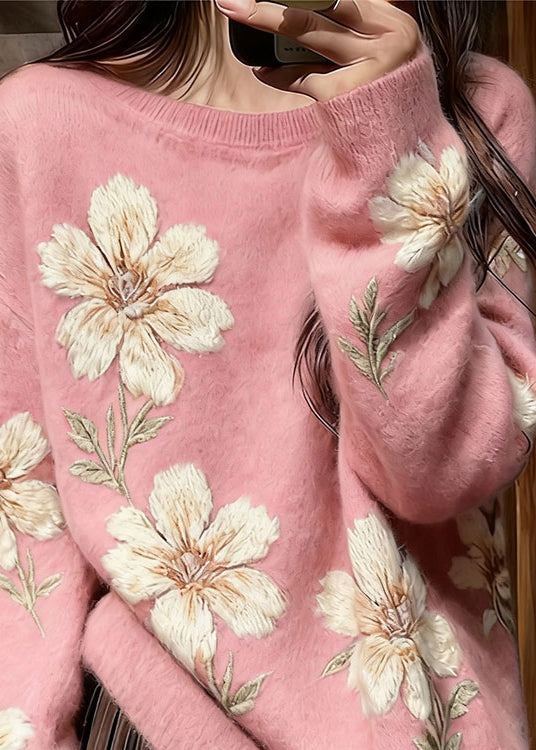 Classic Vintage Sweater with a Flattering Fit