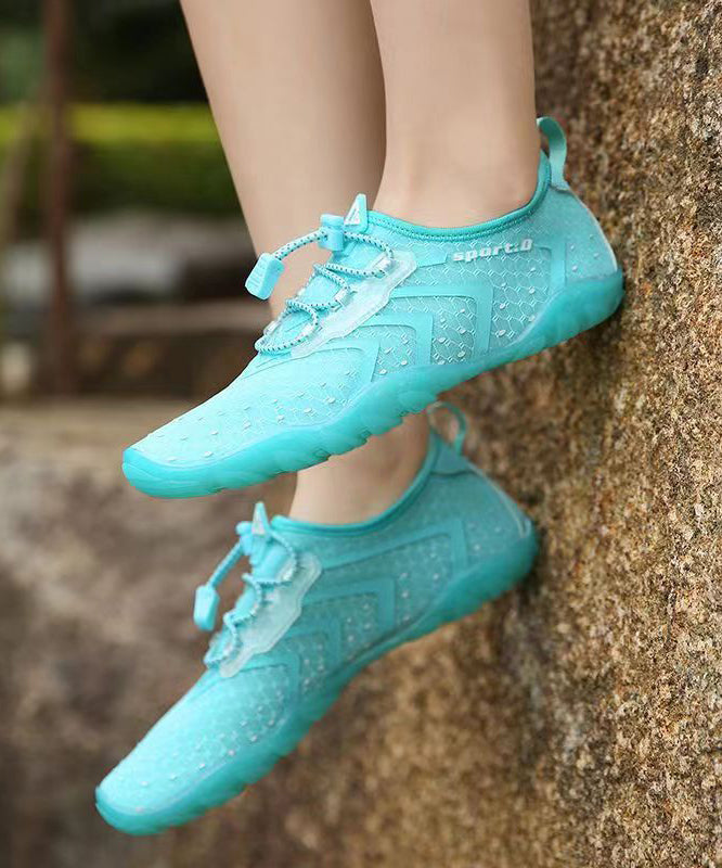 Chic Orthopedic Flats with Unique Design