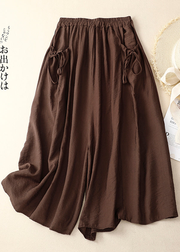 Effortlessly Elegant Pants with a Timeless Design