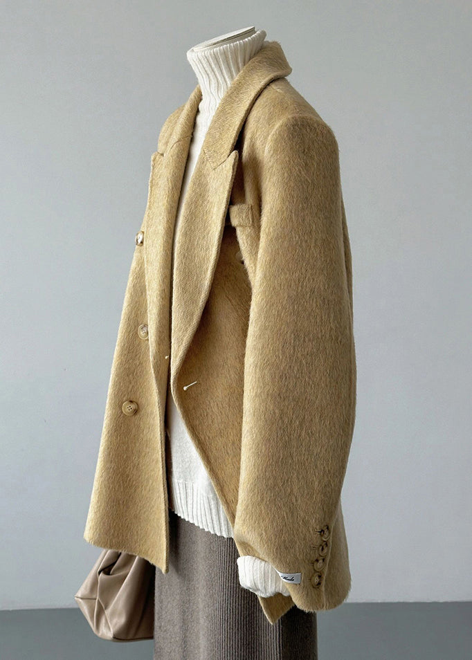 Gracefully Styled Coat for Any Occasion