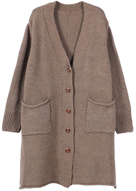 Classic Vintage Sweater with a Flattering Fit