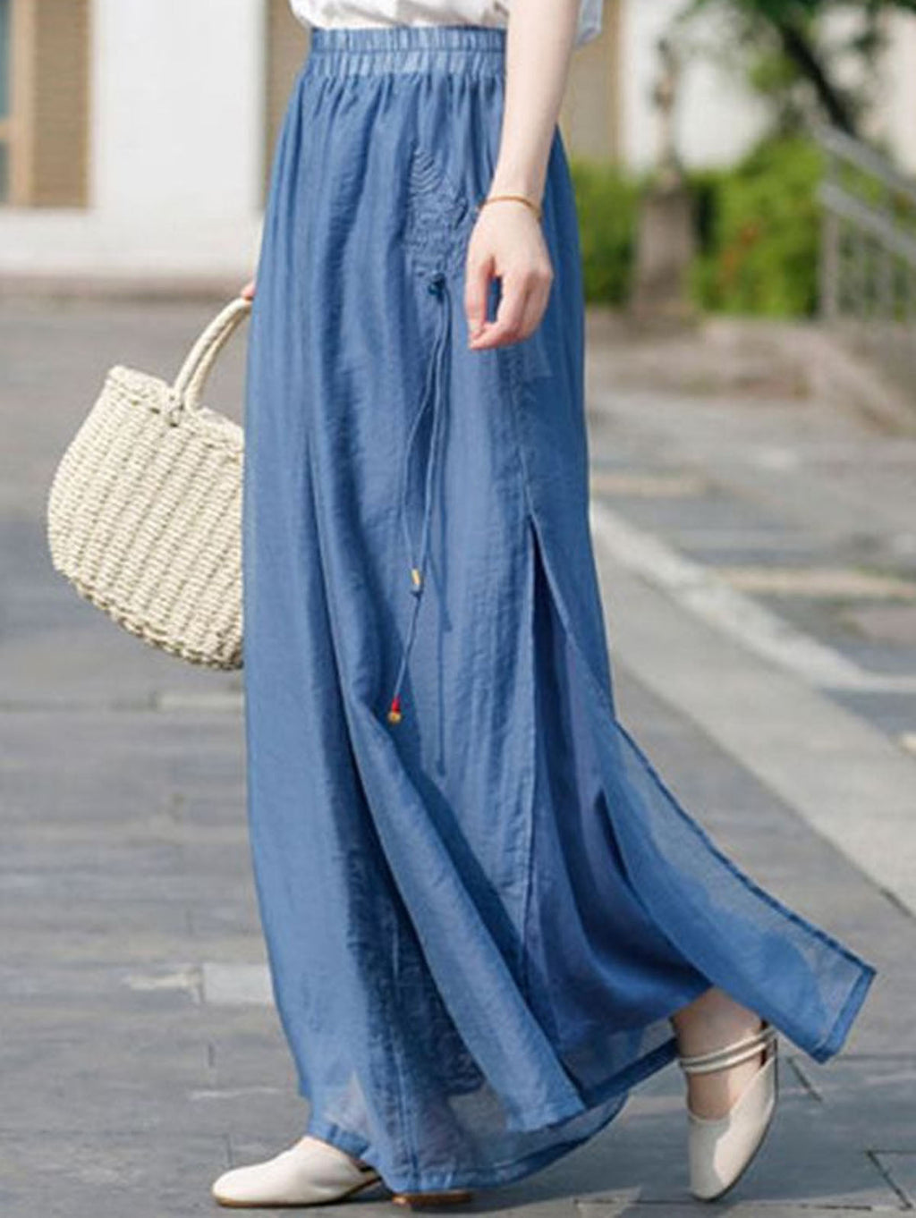 Sophisticated Pants with a Clean Classic Look
