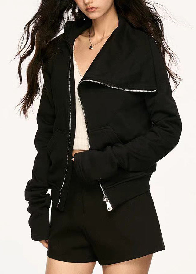 A Vintage Style Coat with Delicate Timeless Details