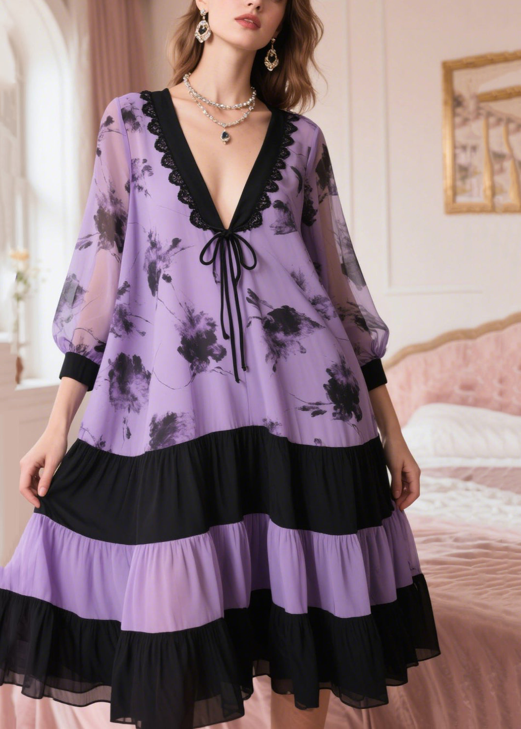 Beautifully Finished Dress in a Timeless Design