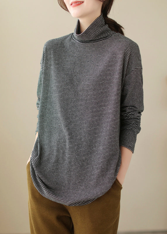 Beautifully Finished Top in a Timeless Design
