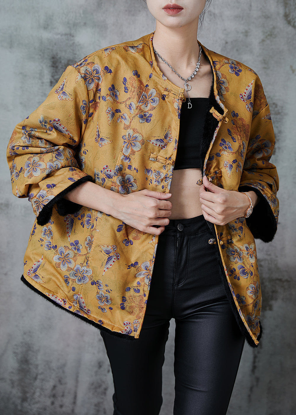 Polished Coat with an Effortless Classic Look