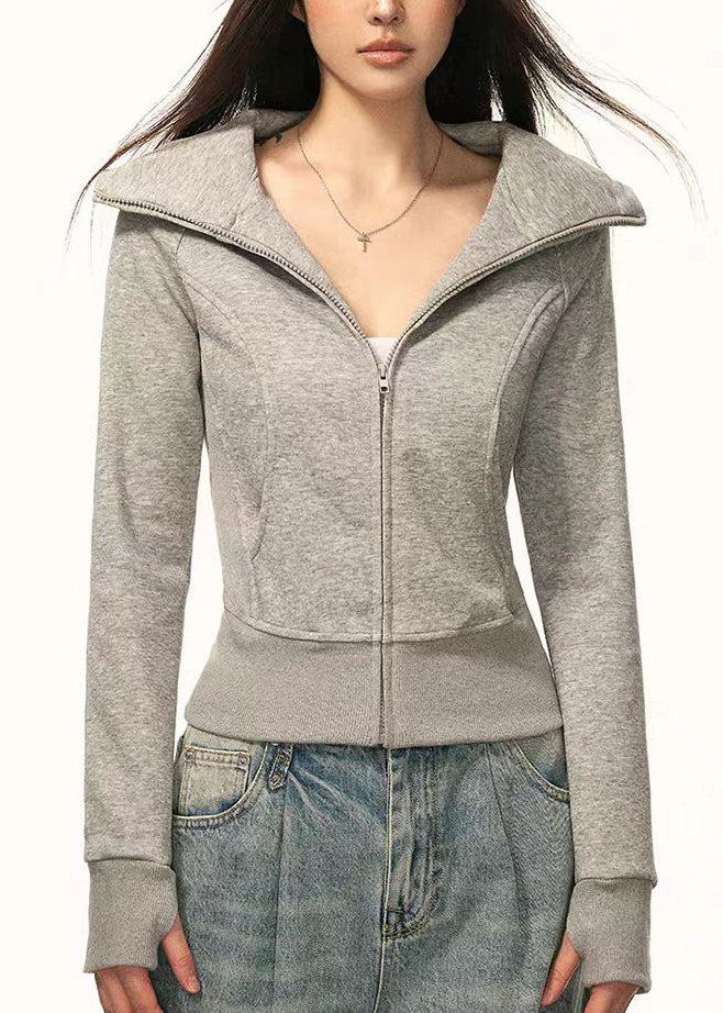 Effortlessly Elegant Coat with a Timeless Design