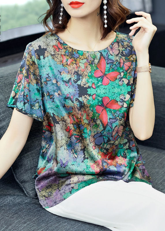 A Vintage Style Top with Delicate Timeless Details